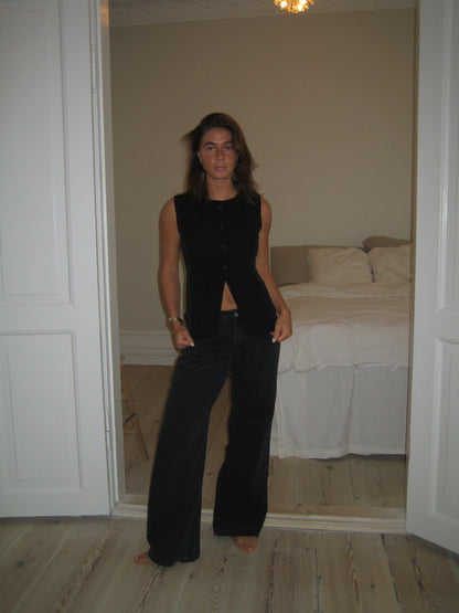 Annika vest with buttons - Black