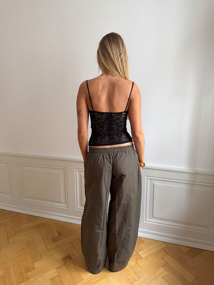 Jeselana top in lace - Black